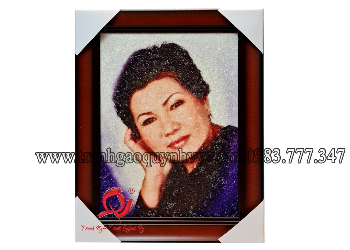 Chân Dung 1 người 30 x 40
