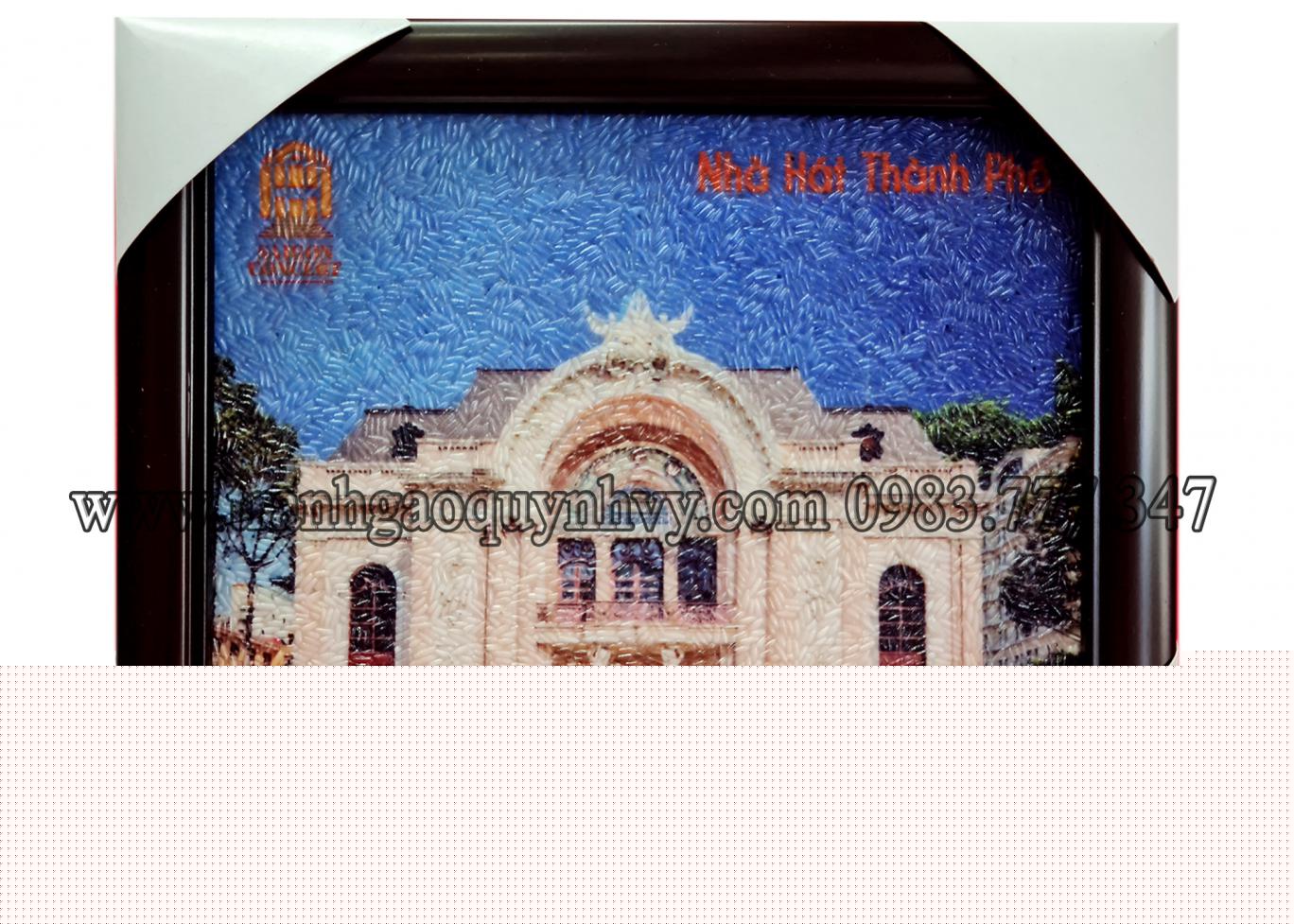 Nhà Hát TP 18 x 22
